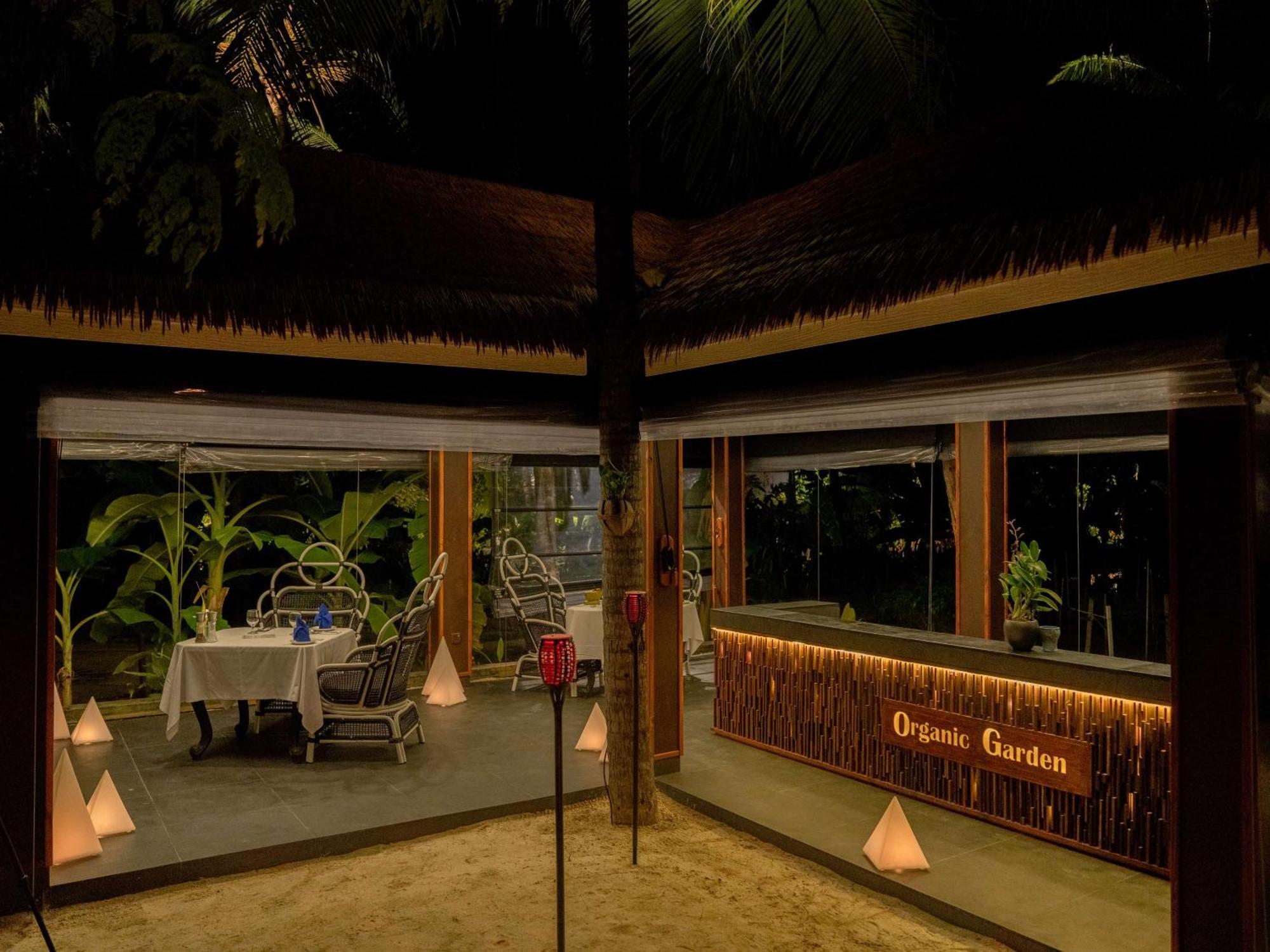 Saii Lagoon Maldives, Curio Collection By Hilton Emboodhoo Lagoon Exterior foto